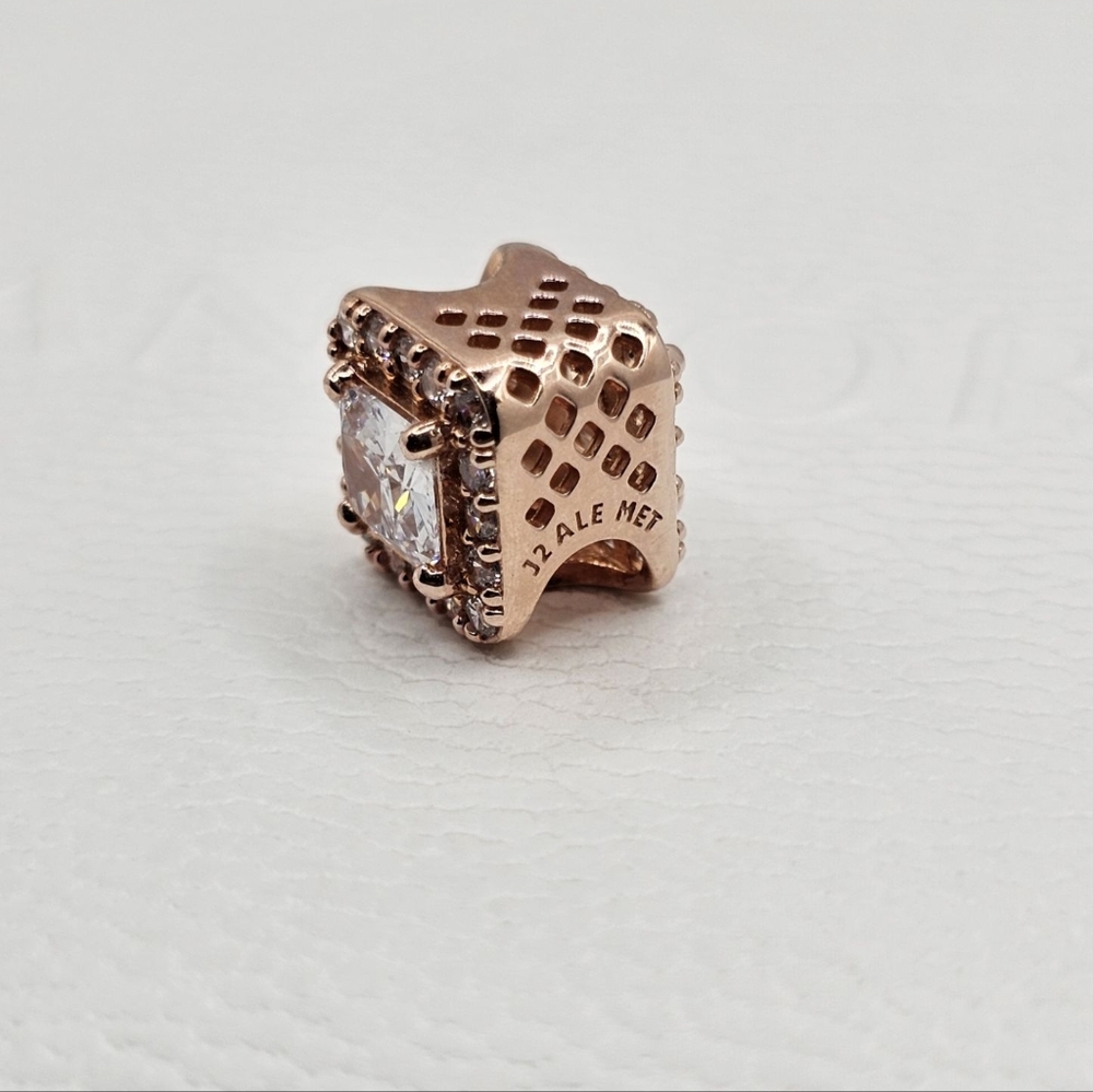 🎁Authentic Pandora ROSE GEOMETRIC CHARM - Picture 8 of 10